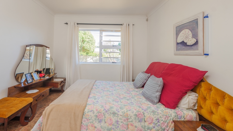 3 Bedroom Property for Sale in Struisbaai Western Cape